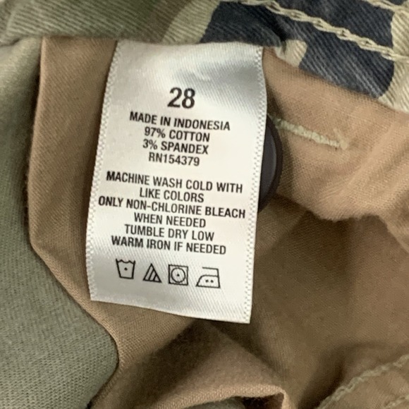 Aero Aeropostale Stretch Cargo Pockets Shorts Men's 28 Camo NWT - Picture 5 of 9